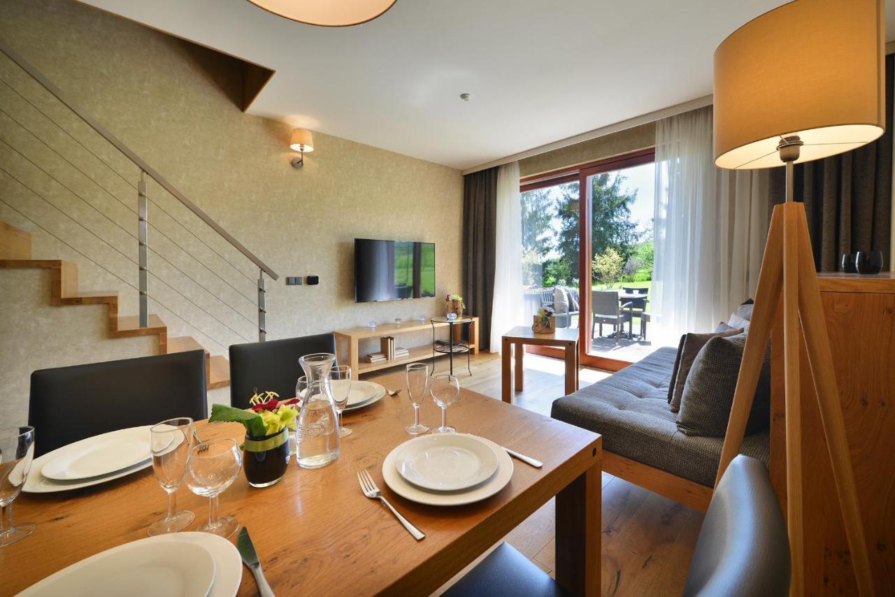 Hotel Rezidence Pihel à Nový Bor Extérieur photo