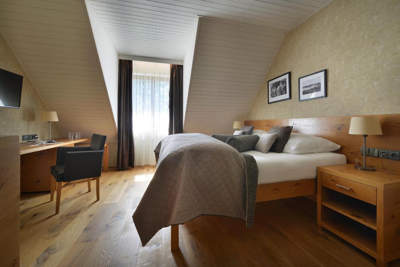 Hotel Rezidence Pihel à Nový Bor Extérieur photo