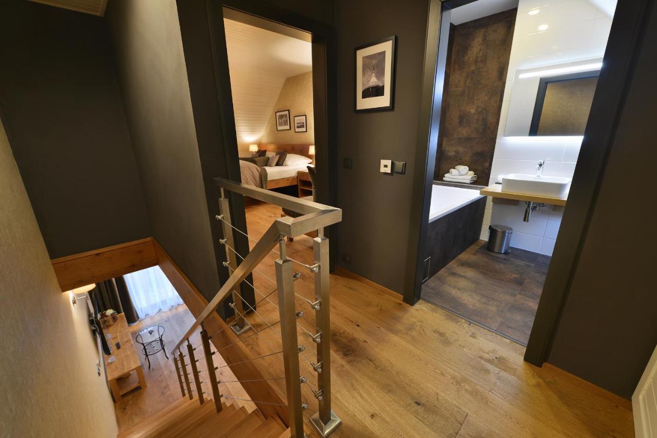 Hotel Rezidence Pihel à Nový Bor Extérieur photo